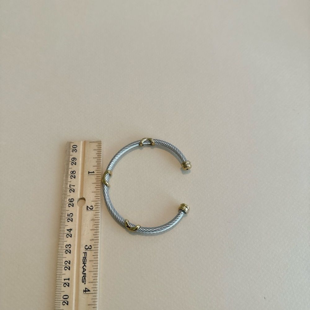 Twisted cable bangle N1079 - Picture 4 of 4